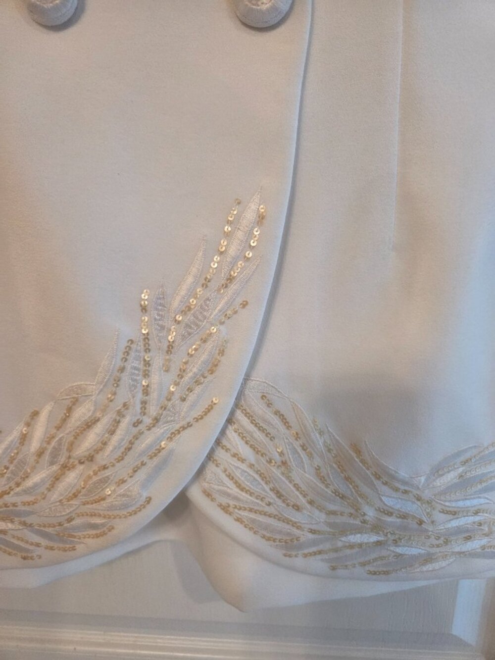 John Meyer of Norwich Ivory Beaded Formal Suit Set Size 10 - Picture 6 of 7
